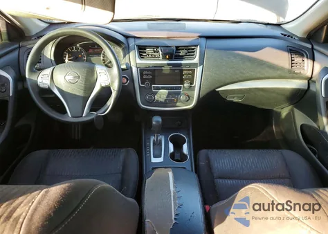 2016 Nissan Altima 2.5 z USA, uszkodzony, nr VIN 1N4AL3AP9GC288477